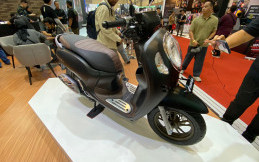 Profil New Honda Scoopy, Warna Dan Striping Baru Bikin Tampilan Lebih Modern