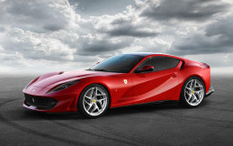 Ferarri Perkenalkan 812 Superfast Tercepat dan Terkuat Di Geneva International Motor