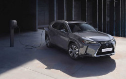 Lexus UX 300e 2023 Meluncur, Hadir Dengan Baterai Lebih Besar