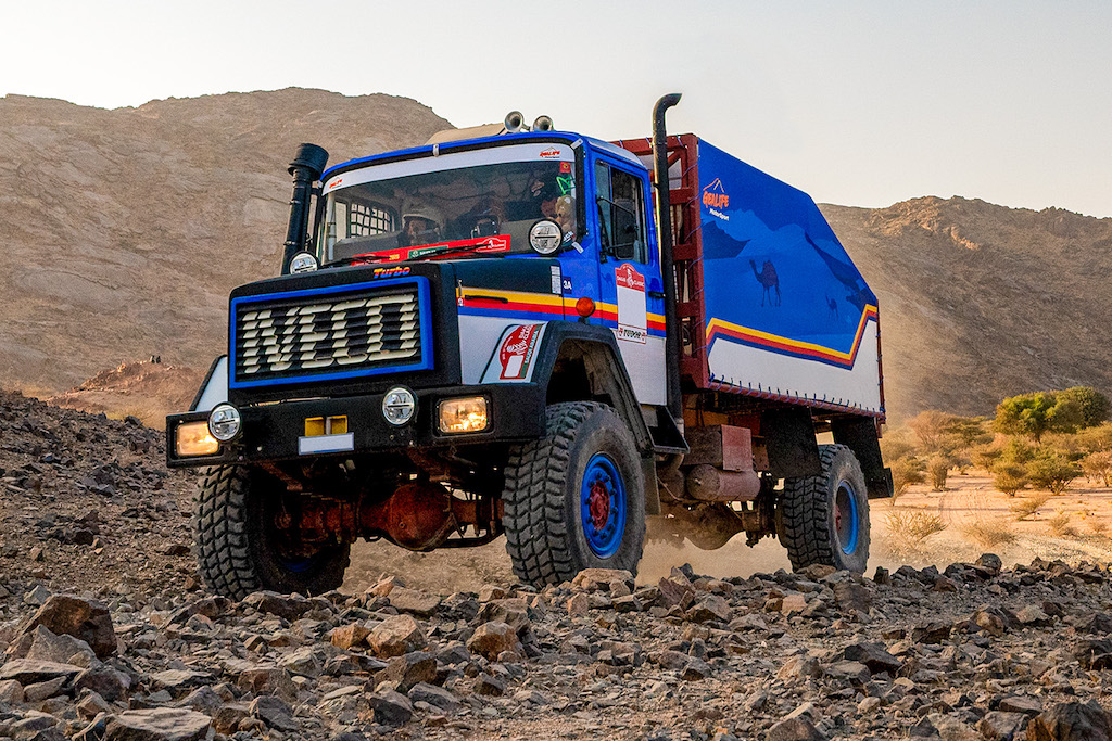 2 Truk Iveco Racikan Gealife Motorsport Ikutan Dakar Classic 2026