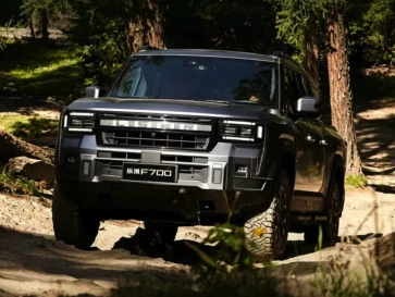 Jetour Zongheng F700 Bermesin Turbo Diesel Hybrid Main di Segmen Pikap Mewah