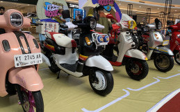 Begini Kalau Para Remaja Samarinda Modifikasi Skuter Agar Tampil 'Kalcer'