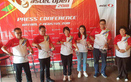 Kompetisi Bulu Tangkis Daihatsu Astec Open Singgahi Batam