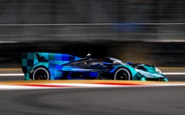 Aston Martin Valkyrie Hypercar Tes di Silverstone, Sudah Siap Tempur