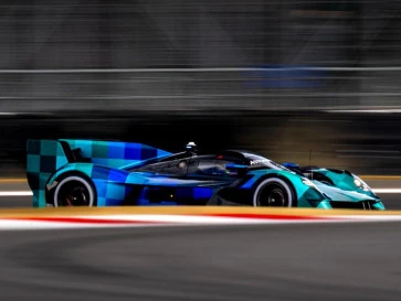 Aston Martin Valkyrie Hypercar Tes di Silverstone, Sudah Siap Tempur