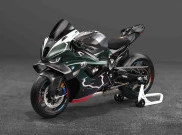 BMW M 1000 RR Limited Edition Isle of Man TT Dirilis Terbatas 115 Unit