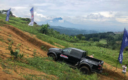 Uji Ketangguhan dan Performa Next-Gen Ford Ranger Raptor di Trek Off Road Ekstrem