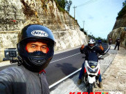Video Kelakuan Biker yang Sedang Galau