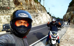 Video Kelakuan Biker yang Sedang Galau
