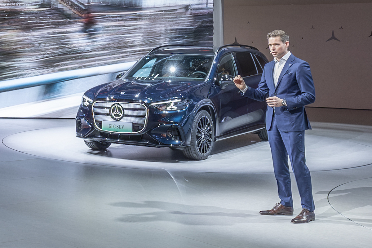 Mercedes-Benz Gempur Tiongkok, Meluncurkan GLC L dan CLA 260 L