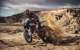 KTM 1290 Super Adventure R, Tak Ingin Tertandingi