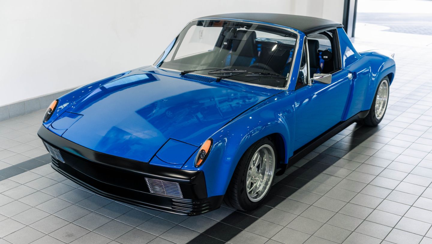 Porsche Tucson (1973 Porsche 914)