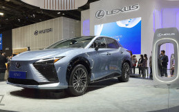 Penjualan Kredit Mobil Listrik Masih Lesu Dibandingkan Hybrid, Ini Penjelasannya