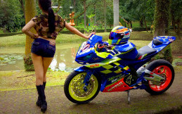Modifikasi Yamaha R15 2014 Idolaku Inspirasiku