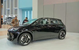 Era Mobil Listrik Parkir Otomatis, Ini Rencana GAC Aion