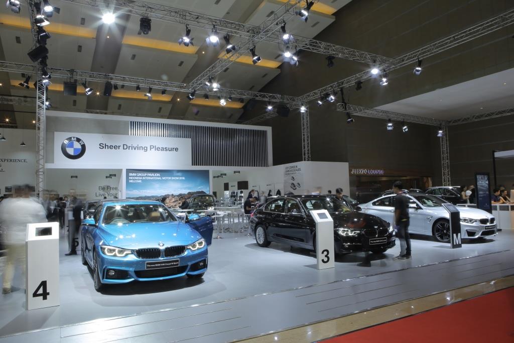 BMW Pavilion di IIMS