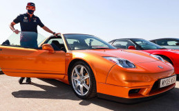 Max Verstappen dan Sergio Perez Kompak Bawa Honda NSX Generasi Pertama