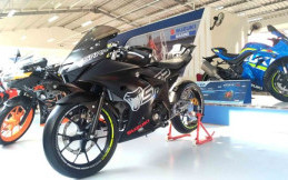 Suzuki Tampilkan Motor Modifikasi GSX Series Yang Mempesona