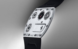 Richard Mille dan Scuderia Ferrari Rilis Jam Tertipis di Dunia