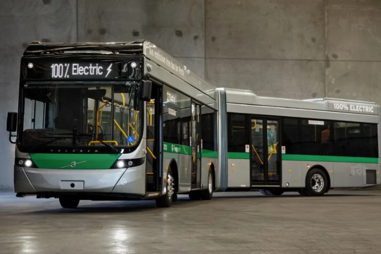Volvo BZL Electric Articulated, Bus Gandeng yang Pakai 12 Baterai LFP