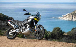 Profil Aprilia Tuareg 660