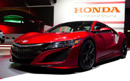 Honda NSX akan Diterima Konsumen Awal 2017, Benarkah? 