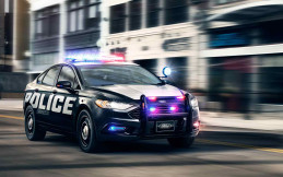 Ford Ciptakan Mobil Hybrid untuk Polisi
