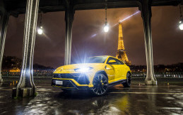 4 Tahun Lamborghini Urus, Cetak Rekor Penjualan dan Kecepatan di Atas Lintasan Es