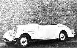 Intip 6 Mobil Ikonik Peugeot yang Mejeng di Gelaran Retromobile 2023