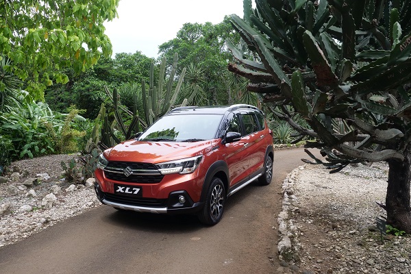 Baru Diluncurkan, Suzuki XL7 Berhasil Raih Penghargaan Car of The Year