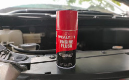 Biar Mesin Bersih, Tuang Engine Flush tiap Ganti Oli