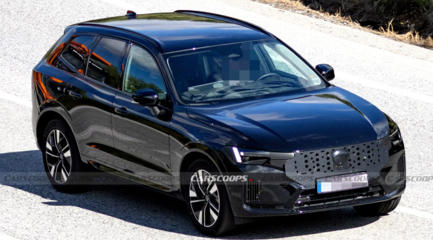 Volvo XC60 Diuji Jalan, Gunakan Mesin Hybrid Terbaru