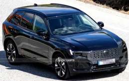 Volvo XC60 Diuji Jalan, Gunakan Mesin Hybrid Terbaru