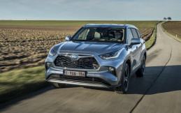 Toyota Highlander Hibrida Meluncur di Benua Eropa