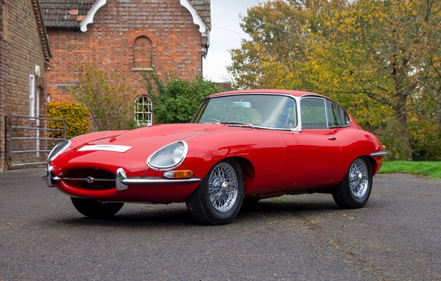 Restorasi Jaguar E-Type yang Unik dan Melegenda