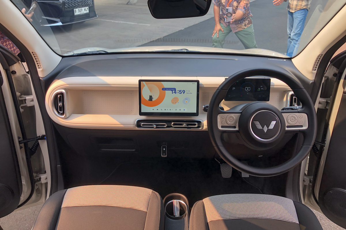 Wuling Aira EV