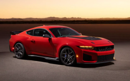 Resmi Meluncur, Ford Mustang Dark Horse SC 2026 Bawa Teknologi Balap GT3 ke Jalan Raya
