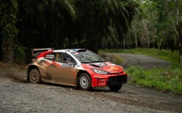 Ryan Nirwan dan Adi Indiarto Buas Kuasai Podium Kejurnas Rally