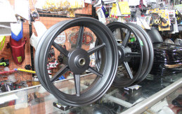 Velg Yamaha N-Max 14 Inci di Bandrol Rp1,3 Juta