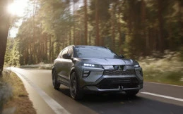 Mitsubishi Eclipse Cross EV Kini Ditawarkan dengan Harga Lebih Murah
