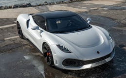 Deus Vayanne, Hypercar Bertenaga 2.200 DK