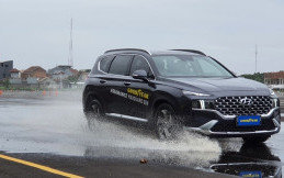 Musim Hujan Awas Aquaplaning, Perhatikan Hal Ini