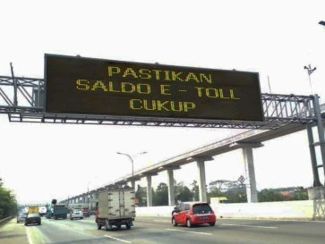 Sering Lihat Papan Layar Elektronik di Tol, Ini Fungsinya Bagi Pengendara