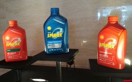Shell Luncurkan Pelumas Transmisi Mobil Otomatis Shell SPlRAX S5 ATF X 
