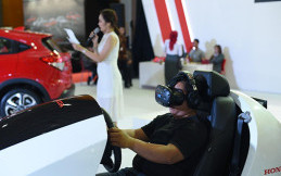 Pengunjung Booth Honda di IIMS Surabaya 2019, Disuguhi Beragam Kegiatan Menarik