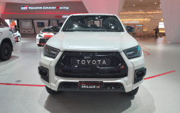 Sudah Bisa Dipesan di GIIAS 2022, Intip Spesifikasi Mesin Toyota Hilux GR Sport 