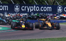 Hasil F1 Emilia Romagna 2025: Max Verstappen  Finis Pertama, Kalahkan Duo McLaren 