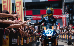 Pertahankan Posisi 3 Besar Klasemen, Aldi Satya Mahendra Kejar Poin di Balap WorldSSP300 Pekan Ini