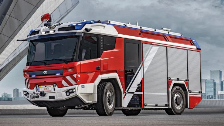 Pemadam Kebakaran dari Penarik Kuda hingga Baterai Listrik