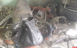 Pria Ini Ubah Limbah Motor Jadi Keuntungan